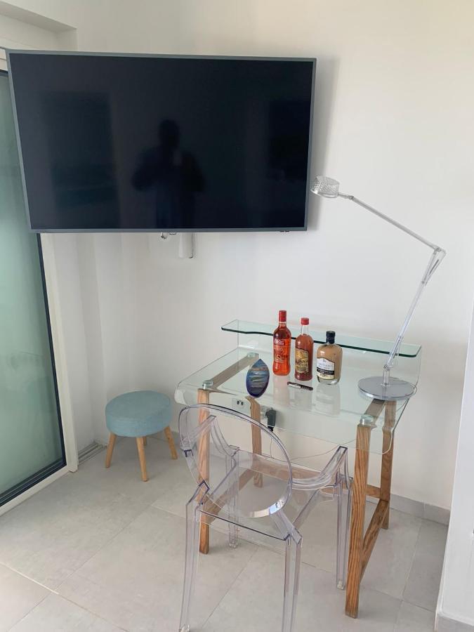 Studio Cozy Mélissa Élégance - GUADELOUPE , LE GOSIER , DAMPIERRE - JACUZZI-SPA WELLIS EVEREST PREMIUM AVEC PLEINE VUE MER - OCÉAN à 180 degrés Exterior foto